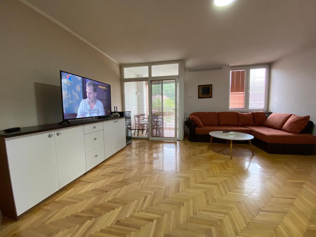 Sis 2 Bedroom 2 Bath With Free Parking In Ohrid Buitenkant foto