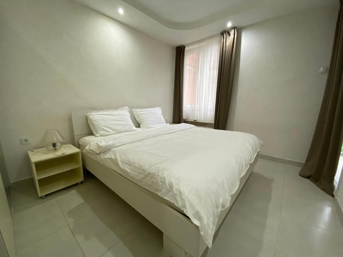 Sis 2 Bedroom 2 Bath With Free Parking In Ohrid Buitenkant foto