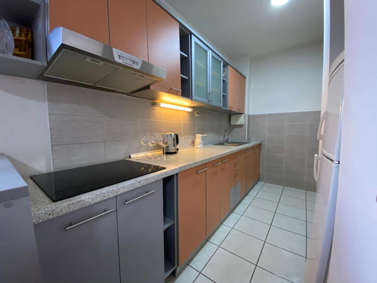 Sis 2 Bedroom 2 Bath With Free Parking In Ohrid Buitenkant foto