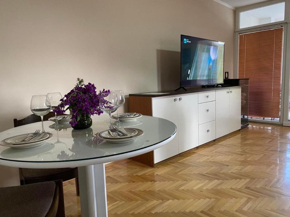 Sis 2 Bedroom 2 Bath With Free Parking In Ohrid Buitenkant foto